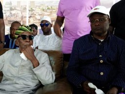 CEREMONIE DE LA PREMIERE LIVRAISON DE L'ESPLANADE DE MEDINA BAYE PAR LE PRESIDENT BAYE CISS AU KHALIFE CHEIKH MAHI